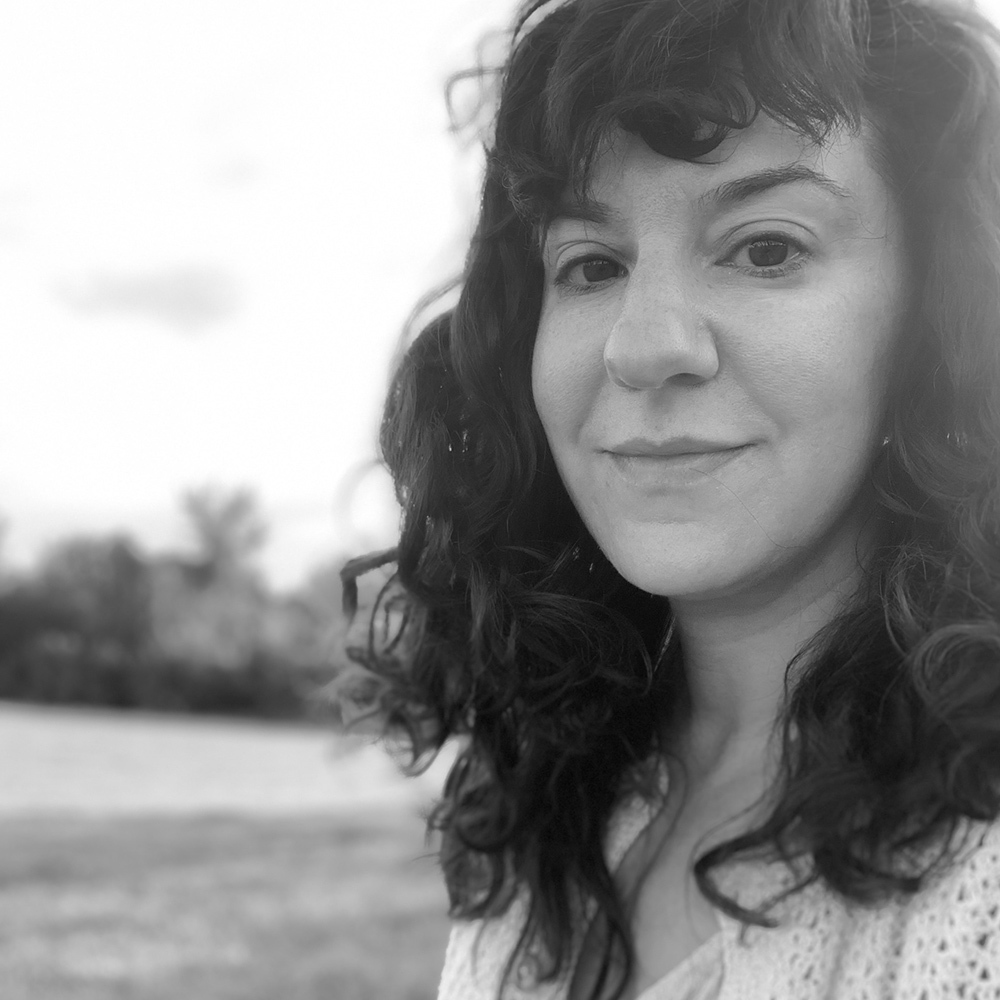 Shira Leuchter